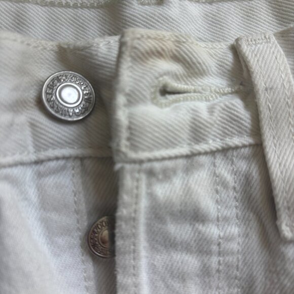 Levi’s White 501 Buttonfly Jean Shorts Size 26 - Picture 4 of 15